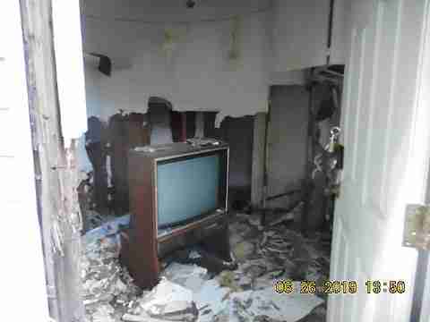 18017 Gilchrist (9)_m.jpg